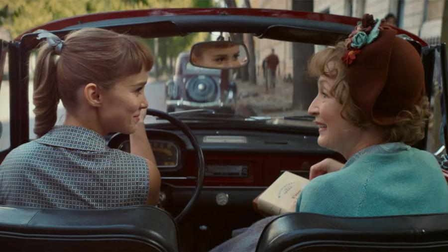 LA SRA. HARRIS VA A PARÍS